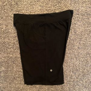 LuLu Lemon-Boyfriend Shorts